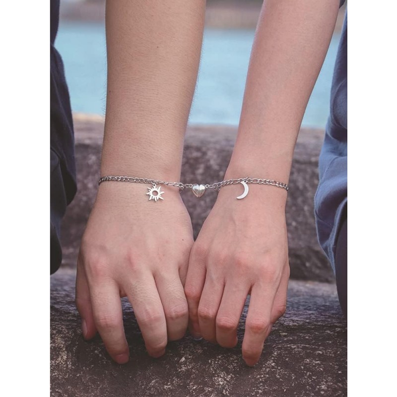 VELESAY 1Paire Couple Chaine Acier Inoxydable Bracelet Connecté Magnétique Bracelet Couple Amoureux pour 2 Link Chain Bracelets